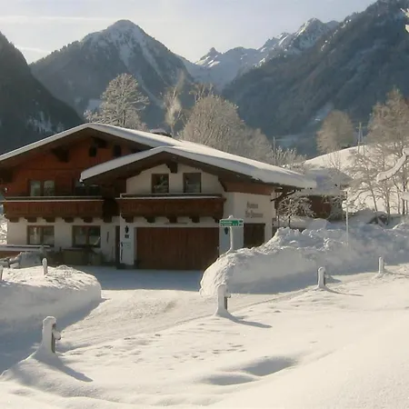 Apartment Near Area In Schladming